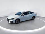 Used 2023 Nissan Altima 2.5 SV w/ SV Premium Package image 3