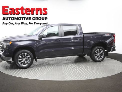 Used 2023 Chevrolet Silverado 1500 LT AWD/4WD image 60