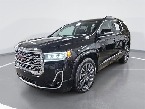 Used 2023 GMC Acadia Denali w/ Black Diamond Edition image 7