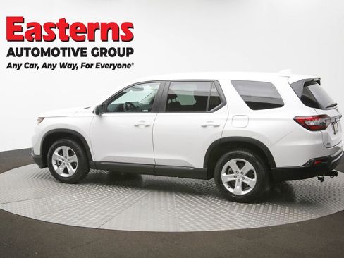 Used 2023 Honda Pilot LX image 62