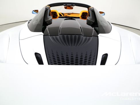 New 2026 McLaren 750S Spider image 25