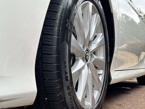 Used 2018 Toyota Camry LE image 26