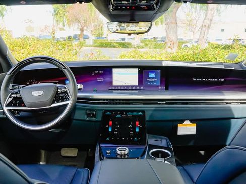 New 2025 Cadillac Escalade IQ Sport 2 image 14