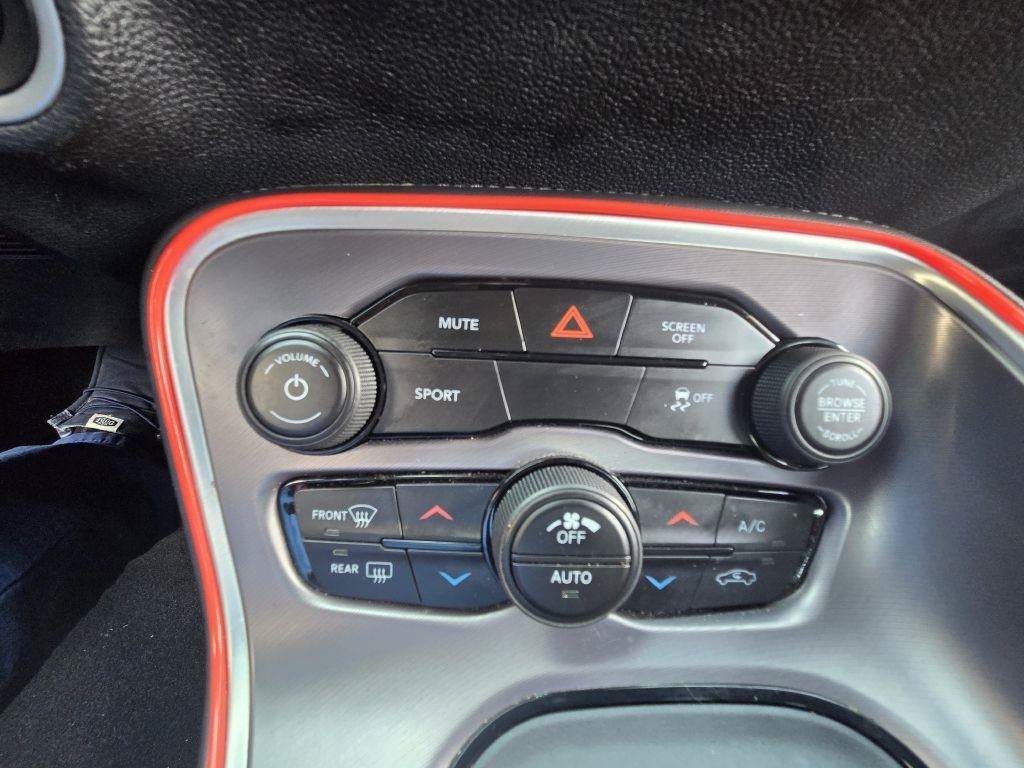 Used 2020 Dodge Challenger SXT w/ Blacktop Package RWD image 21