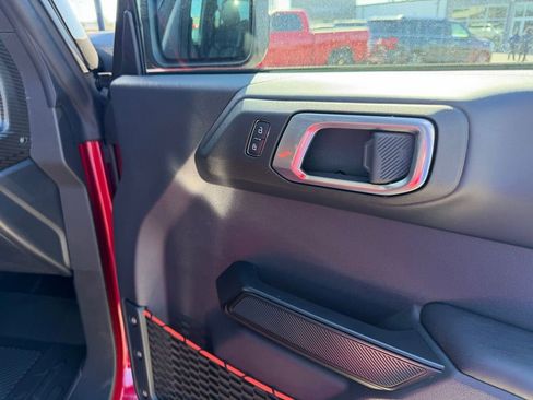 New 2025 Ford Bronco Raptor image 33