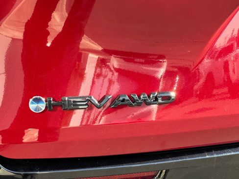 Certified 2025 Toyota Sienna XSE image 37