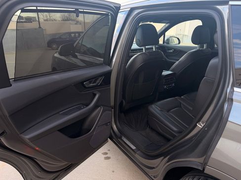 Used 2017 Audi Q7 3.0T Prestige image 20