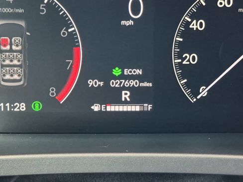 Certified 2024 Honda Pilot EX-L image 11