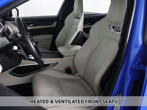 Used 2022 Jaguar F-PACE SVR image 10