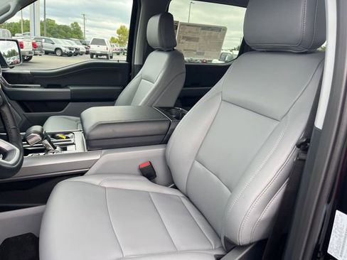 New 2025 Ford F150 Lightning Flash image 13