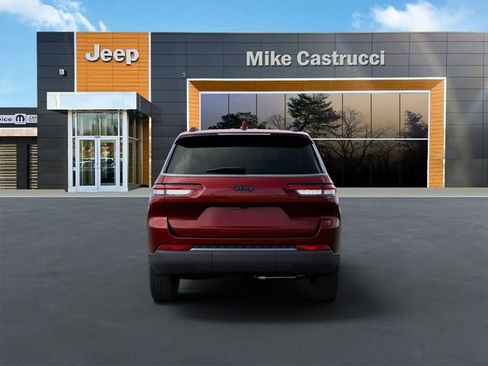 New 2026 Jeep Grand Cherokee L 4WD image 7