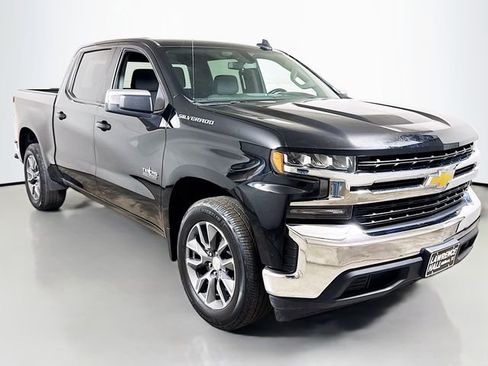 Used 2022 Chevrolet Silverado 1500 LT RWD image 3