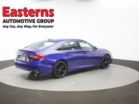 Used 2018 Honda Accord Sport image 35