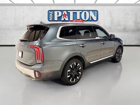 Used 2023 Kia Telluride SX Prestige image 7