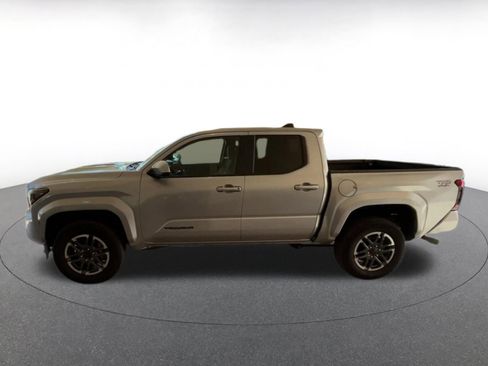 Used 2024 Toyota Tacoma TRD Sport image 8