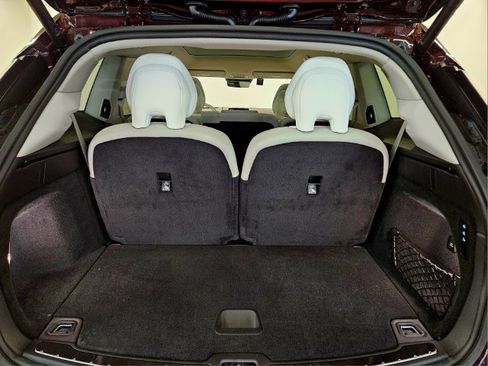 New 2025 Volvo EX90 Plus AWD/4WD image 19