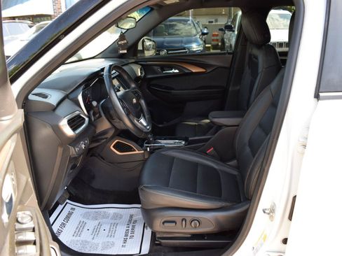 Used 2023 Chevrolet TrailBlazer ACTIV FWD image 29