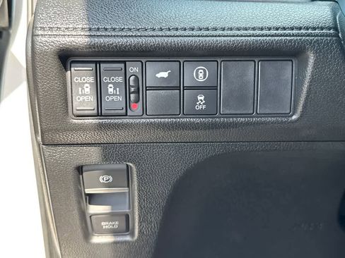 Used 2024 Honda Odyssey Sport image 31