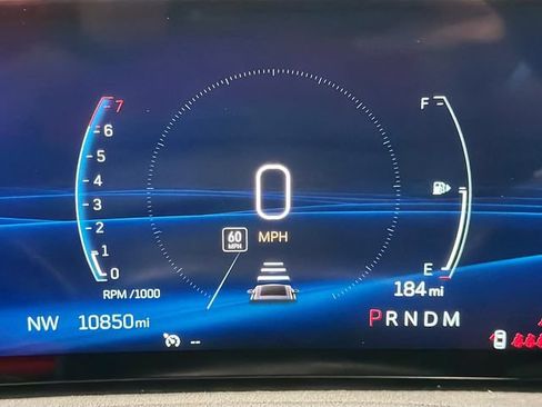Certified 2025 Cadillac XT4 Sport FWD image 11