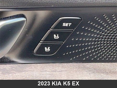 Used 2023 Kia K5 EX w/ EX Premium Package image 11