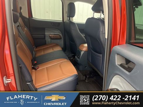 Used 2024 Ford Maverick Lariat image 13