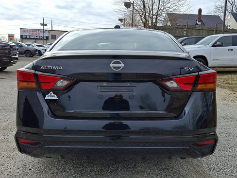 Used 2023 Nissan Altima 2.5 SV FWD image 4