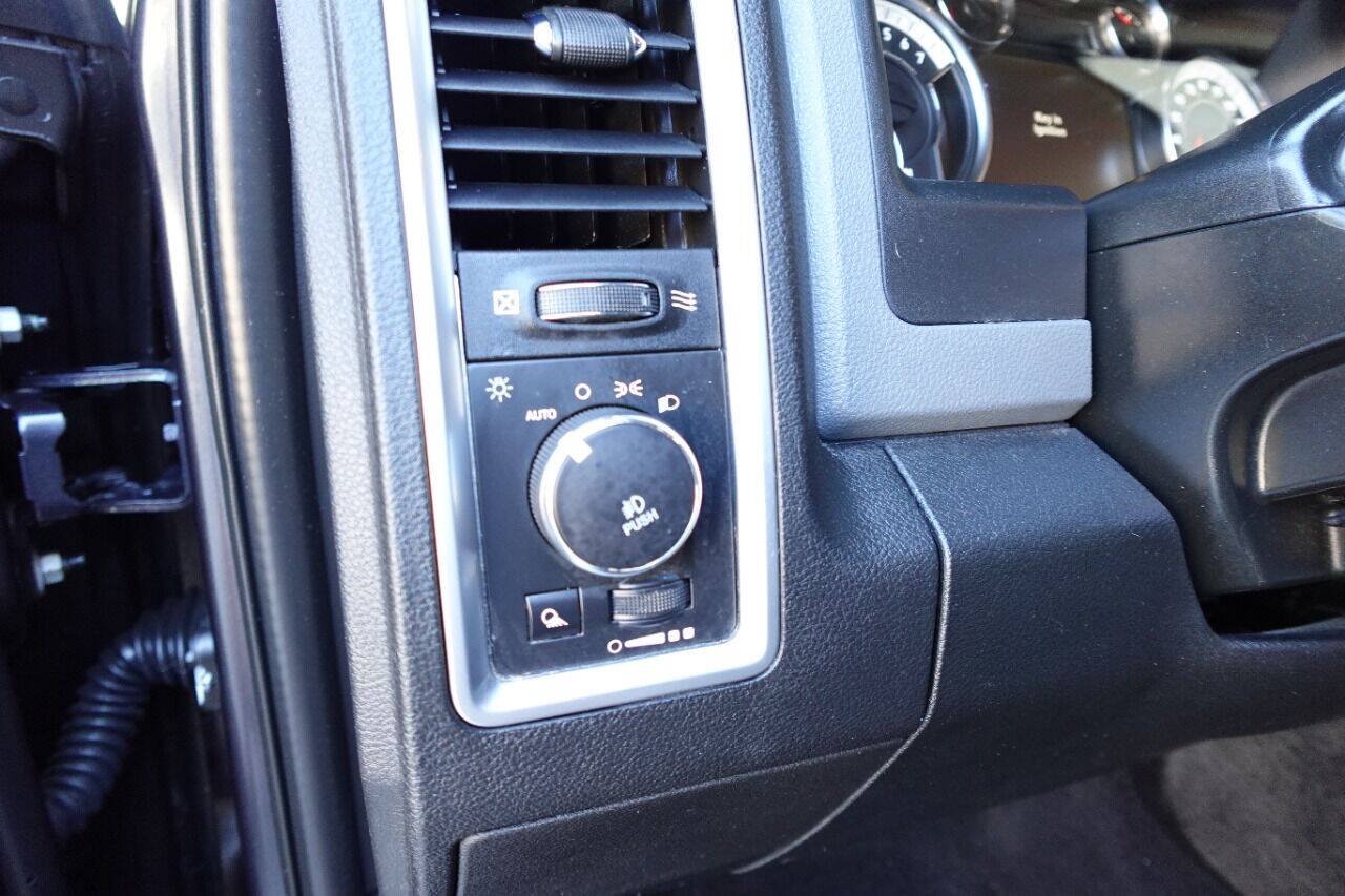 Used 2018 RAM 1500 Lone Star RWD image 20