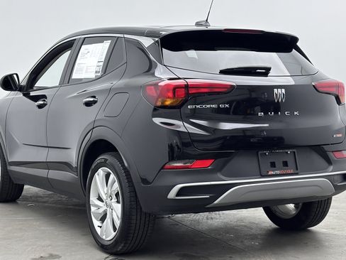 Used 2024 Buick Encore GX Preferred FWD image 5