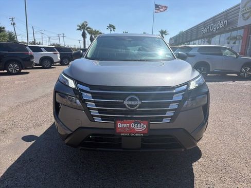 Certified 2025 Nissan Rogue S image 2