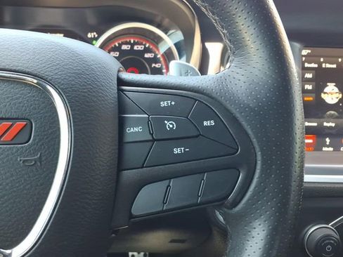 Certified 2019 Dodge Charger Scat Pack w/ Dynamics Package RWD image 29