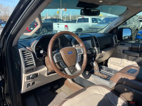Used 2019 Ford F150 Limited image 11