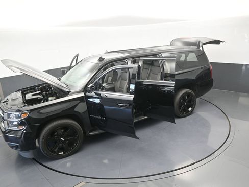 Used 2020 Chevrolet Suburban LT image 67