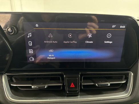 Used 2025 Chevrolet TrailBlazer ACTIV w/ Convenience Package image 38