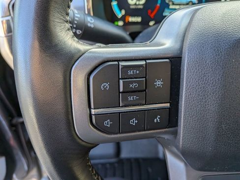 Used 2021 Ford F150 Lariat image 15