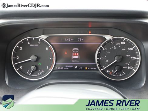 Used 2025 Nissan Rogue SV FWD image 29