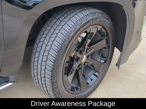Used 2020 Cadillac Escalade Luxury AWD/4WD image 5