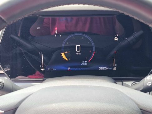 Used 2024 Chevrolet Trax ACTIV FWD image 23