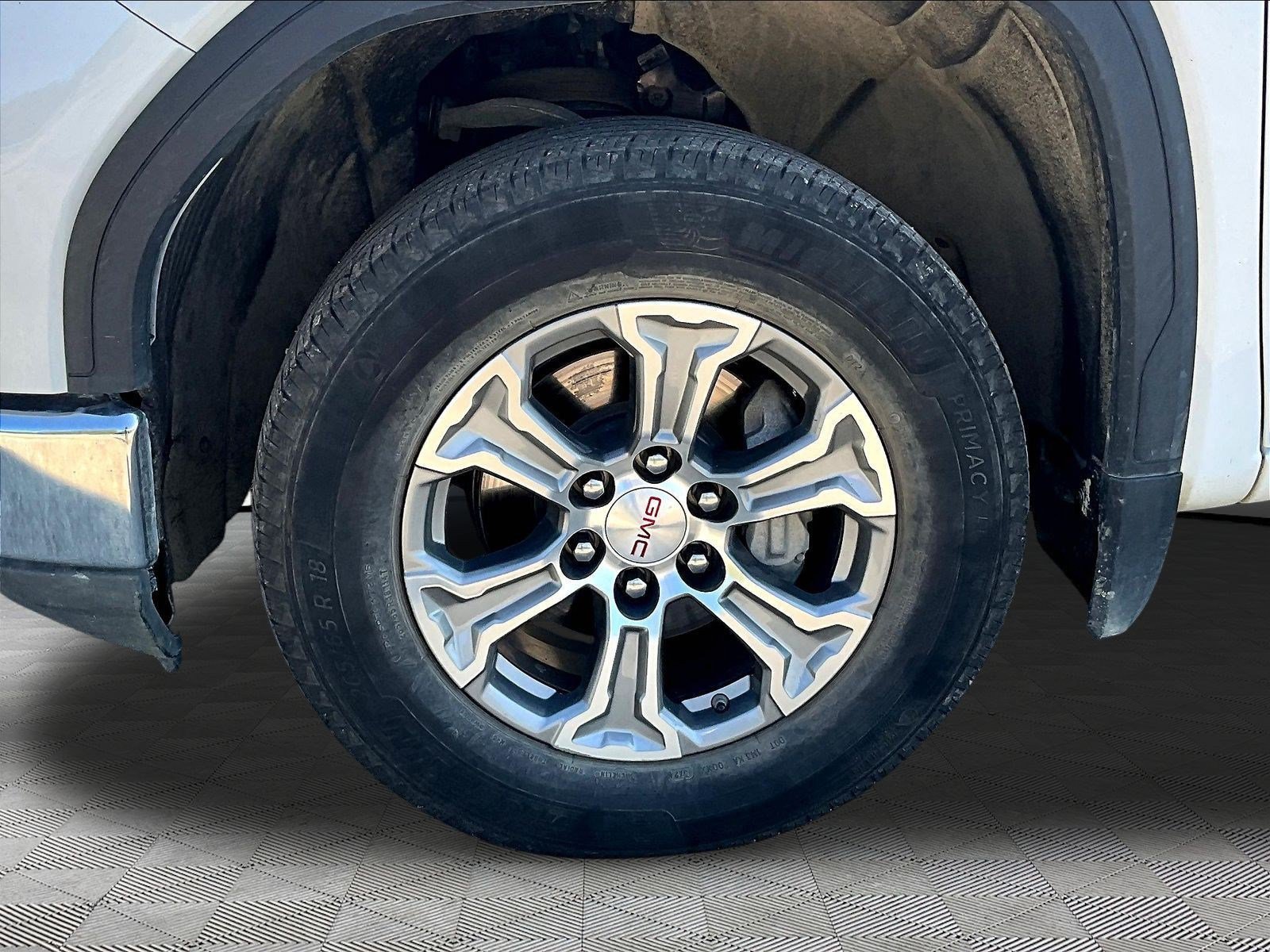 Used 2025 GMC Sierra 1500 SLT AWD/4WD image 35