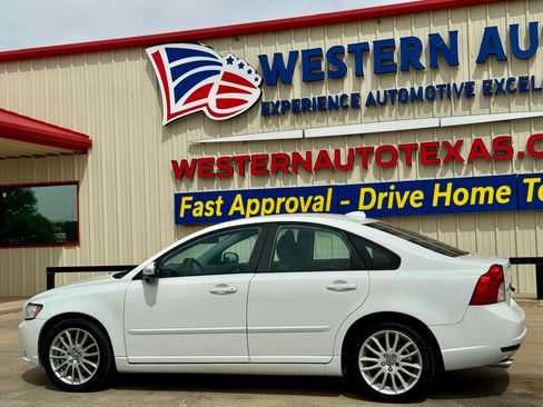Used 2011 Volvo S40 T5 FWD image 6
