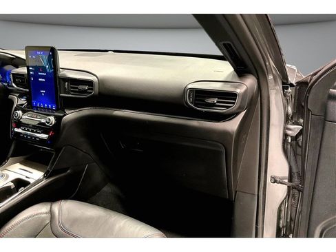 Used 2023 Ford Explorer ST w/ Equipment Group 401A image 17
