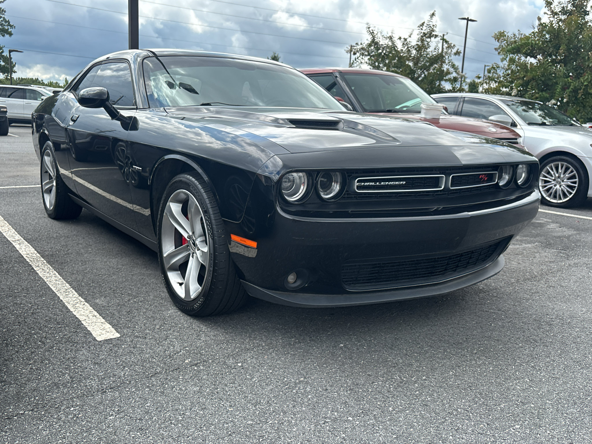 Used 2015 Dodge Challenger R/T w/ Quick Order Package 28B R/T RWD image 3