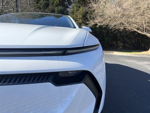 New 2026 Chevrolet Equinox EV LT image 14