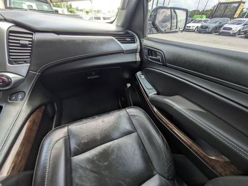 Used 2020 Chevrolet Tahoe LT RWD image 16