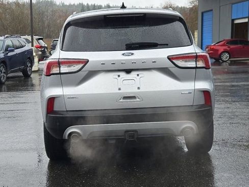 Used 2020 Ford Escape SEL image 5