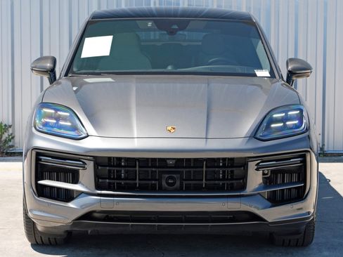 Used 2024 Porsche Cayenne Turbo image 51