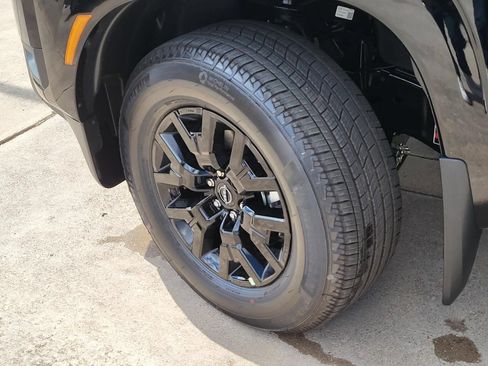 New 2026 Nissan Frontier SV w/ All-Weather Content Package RWD image 9