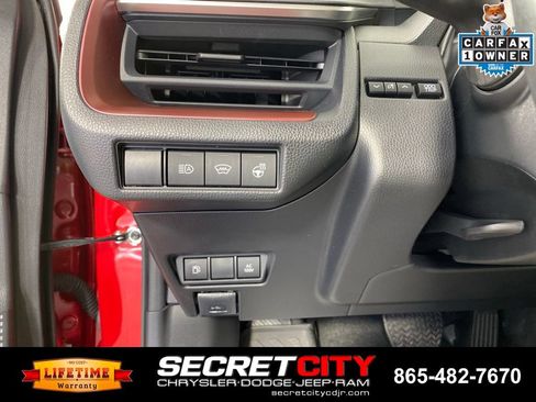 Used 2023 Toyota Prius Prime FWD image 13