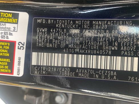 Used 2024 Toyota Camry SE FWD image 30