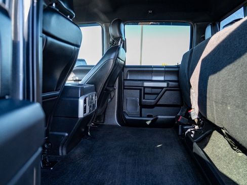 Used 2019 Ford F150 Lariat w/ Equipment Group 502A Luxury image 17