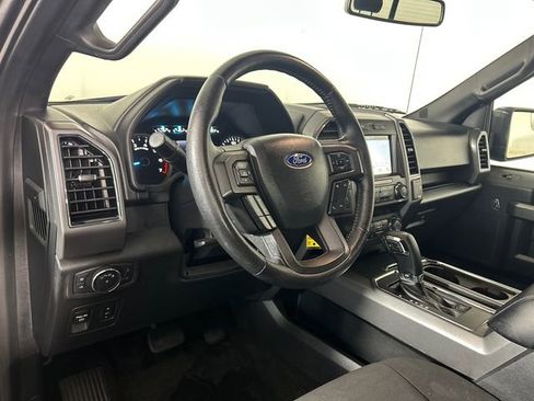 Used 2019 Ford F150 XLT w/ Equipment Group 302A Luxury AWD/4WD image 12